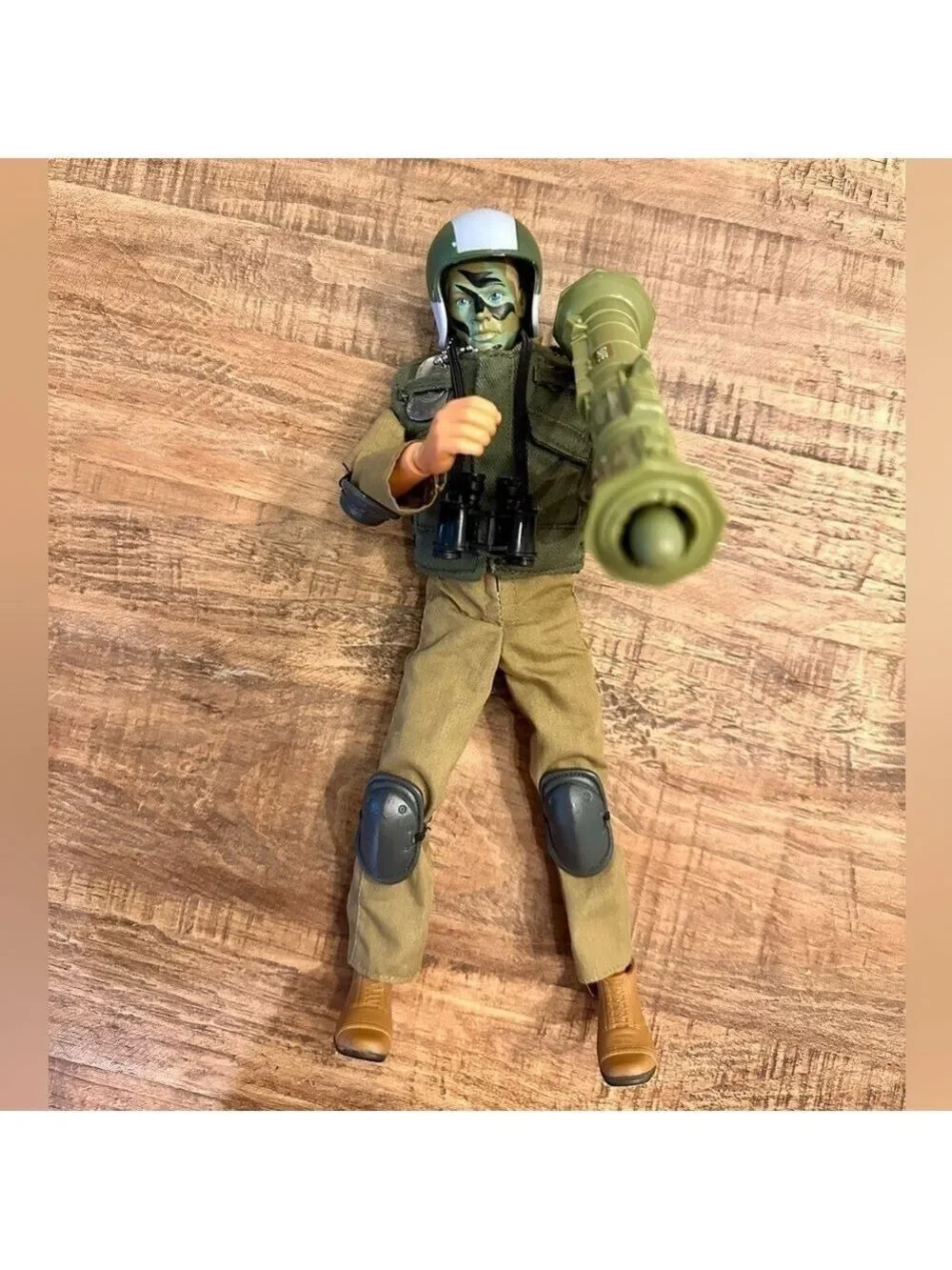 Vintage 1996 G.I. Joe Action Soldier camo painted face. 7” size bazooka launcher